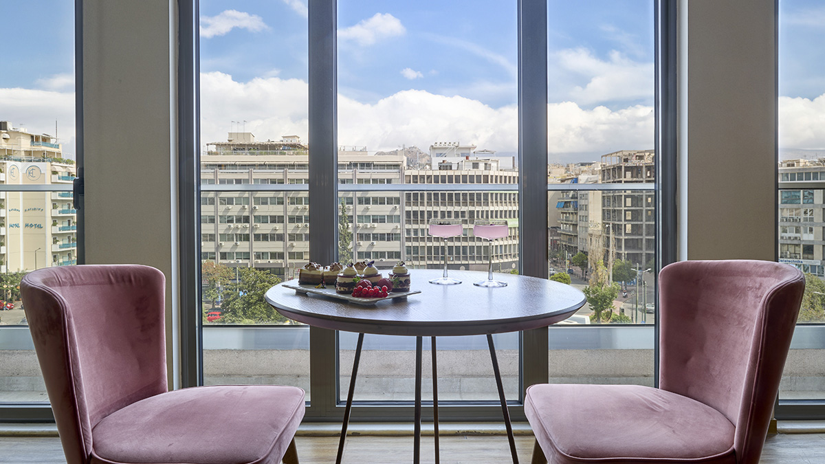 Zeus Essence Wyndham Athens Residence 